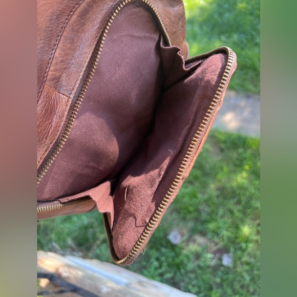🍁FALL🍁 Brown Crossbody Leather Weaved Purse - Picture 2 of 5